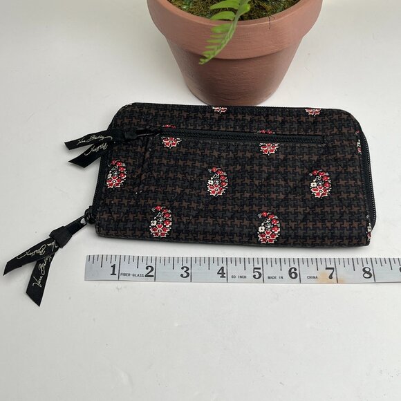 VERA BRADLEY Zip Around Wallet Wristlet Houndstooth Brown Card & I.D. Slot - Picture 6 of 7